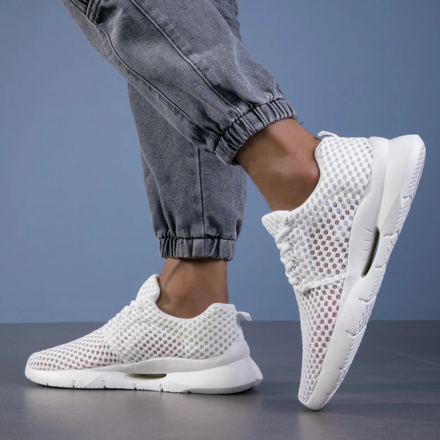 Giselotte - Ultraleichte Sneaker mit Mesh-Design