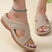 Korvalie - Komfort-Sandalen mit Zierperforation