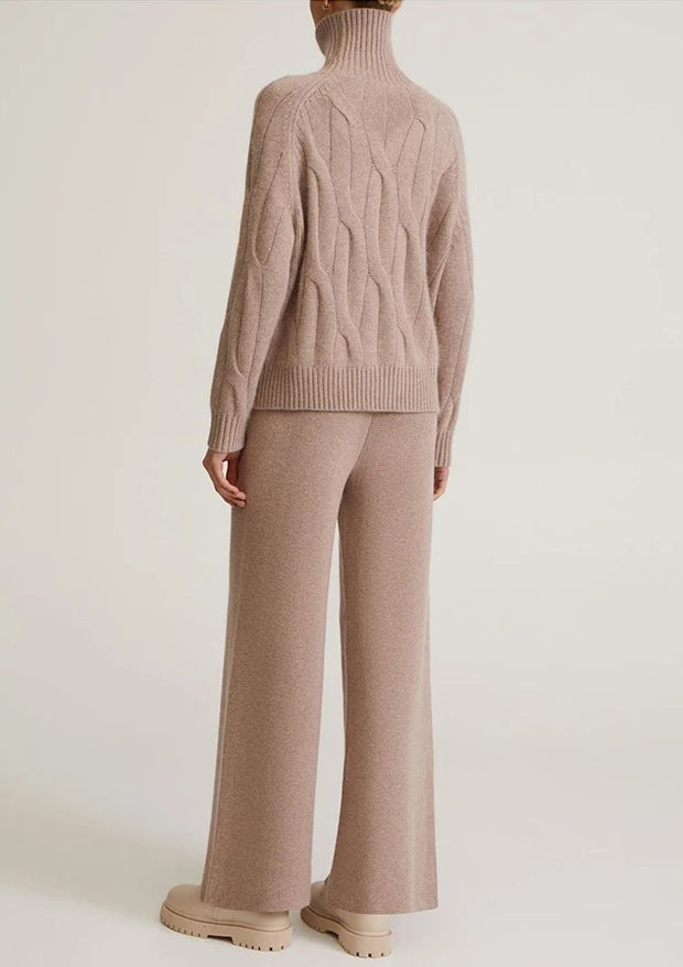 Brunhilde - Eleganter Zopfmuster-Rollkragenpullover