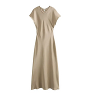Lena - Robe midi élégante en satin