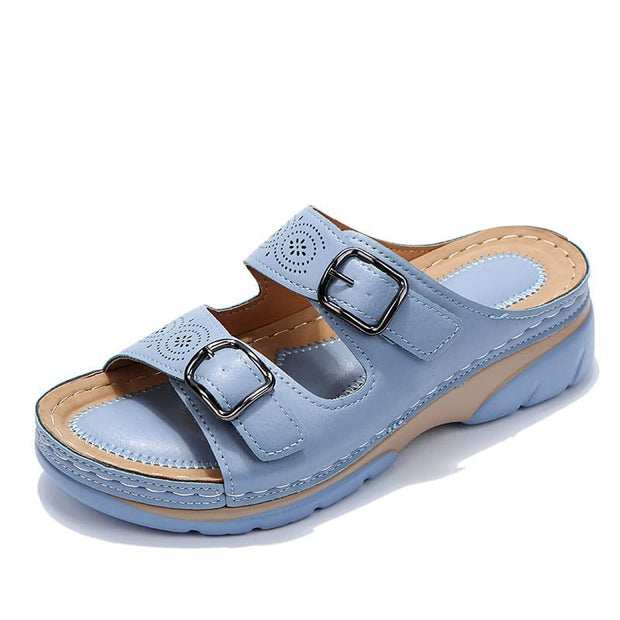 Korvalie - Komfortsandalen mit Doppelriemen und Schnalle