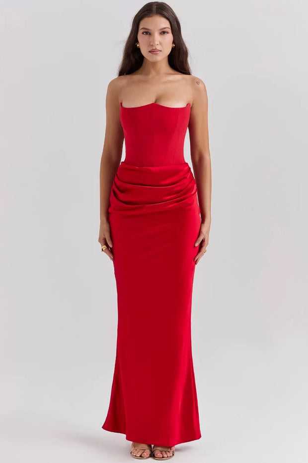 Lucy - Noir™ Dress