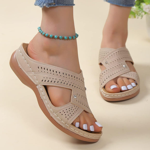Korvalie - Komfort-Sandalen mit Zierperforation