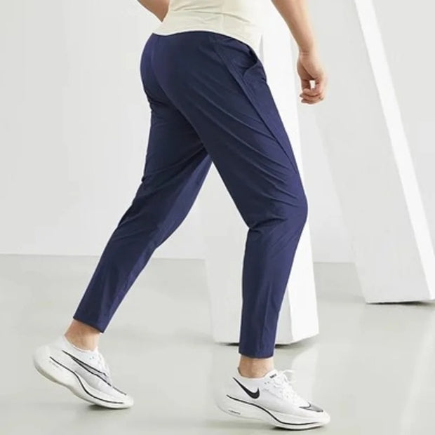 Adelheid - Schlanke Stretchhose für aktive Tage