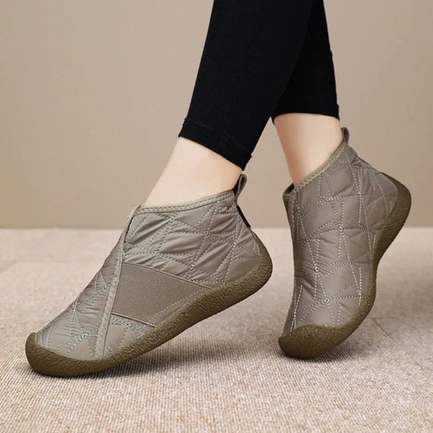 Elke - Gepolsterte Slip-On-Boots für kalte Tage