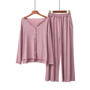 Brunhilde - Eleganter Pyjama-Zweiteiler mit Knopfleiste