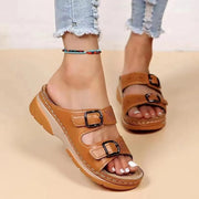 Korvalie - Komfortsandalen mit Doppelriemen und Schnalle