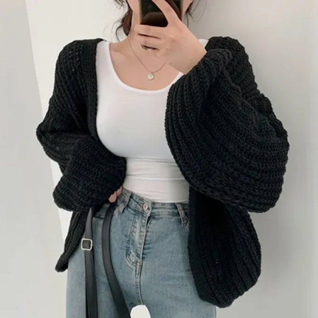 Alexander - Übergroße Strickjacke aus grobem Strick