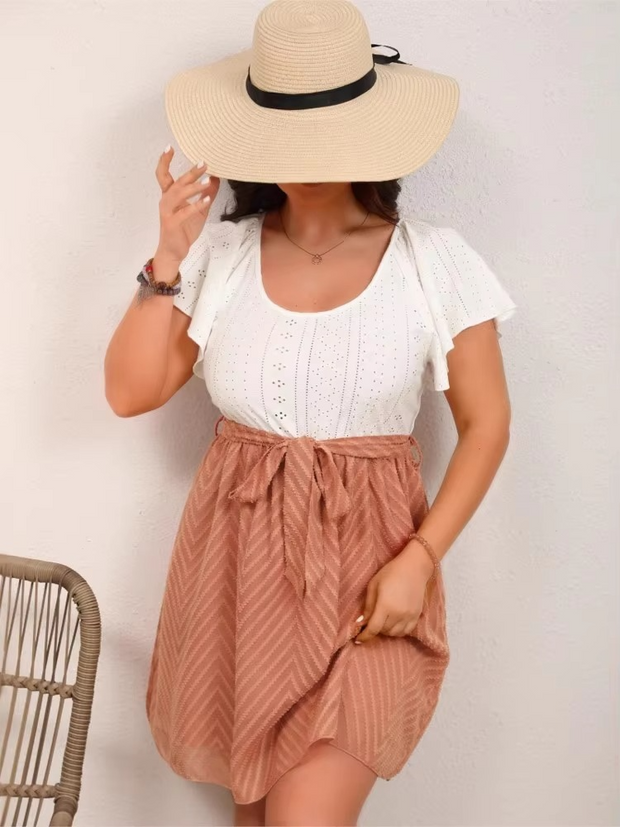 Carlotta - Robe féminine avec dentelle et nœud à la taille