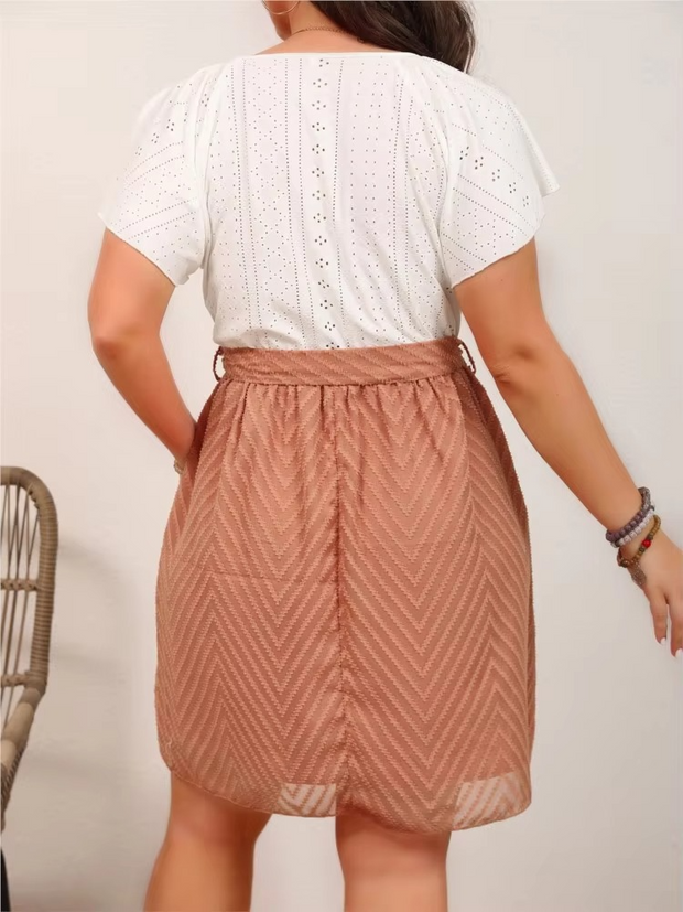 Carlotta - Robe féminine avec dentelle et nœud à la taille