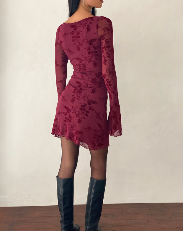 Lucy - Minikleid mit langen Ärmeln