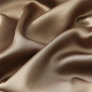 Lena - Robe midi élégante en satin