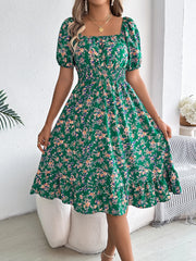Liselotte – Robe fleurie féminine à manches bouffantes