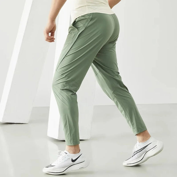 Adelheid - Schlanke Stretchhose für aktive Tage