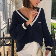 Elisaria – Elegantes V-Ausschnitt Pullover