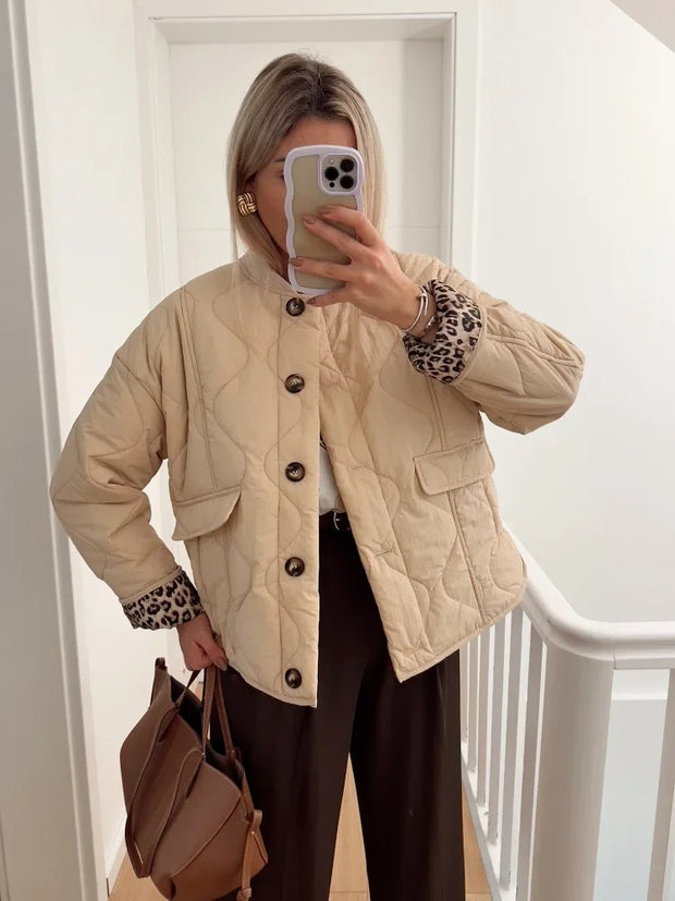 Robyn - Gestepptes Übergangsjacke mit Knöpfen