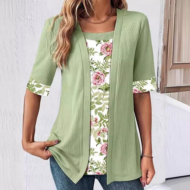Carlotta - Modisches Fake-Zweiteiler-Shirt mit Print