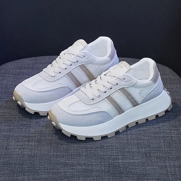 Chanel - Chaussures épaisses pour femmes