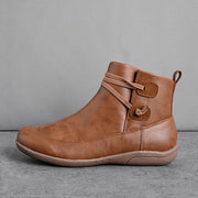 Lori - Leder Stiefelette mit Riemen