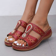 AUBREY - Orthopädische Keilsandalen